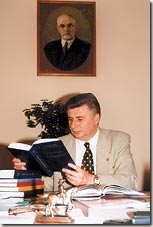 Директор ИОФХ РАН О.Г.Синяшин