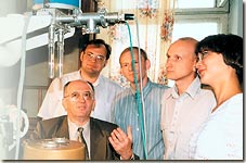 B.N.Solomonow mit Mitarbeitern des Lehrstuhls für physikalische Chemie
